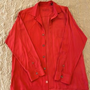 Tommy Bahama long sleeve Mens shirt.  Size M. Color red.